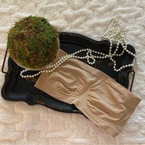 Rhonda Shear Beige Bandeau
*BUNDLE ONLY*
